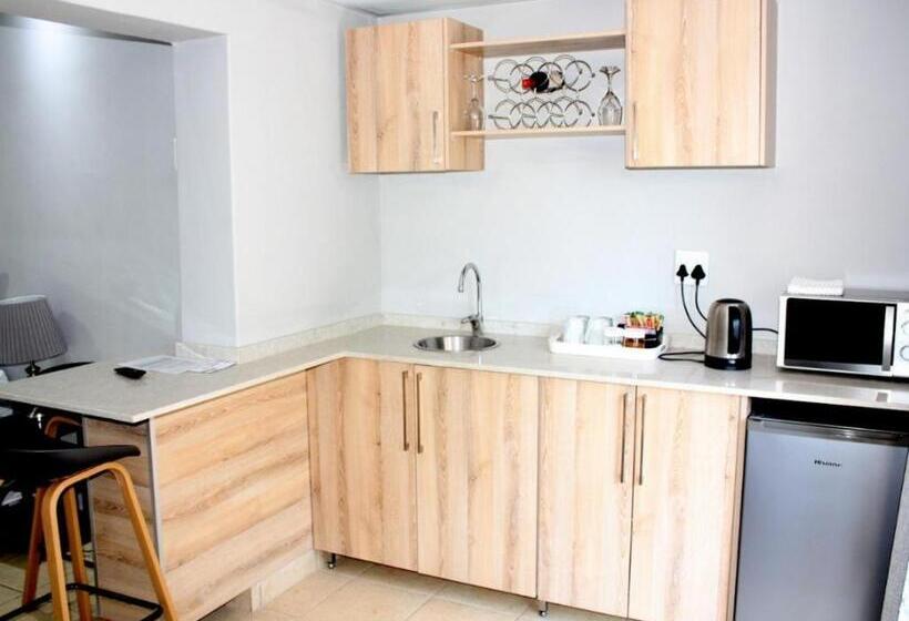 اتاق استاندارد با چشم‌انداز باغ, Comfort E Casa