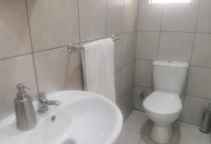 キングサイズベッドのスタンダードルーム, Comfort E Casa