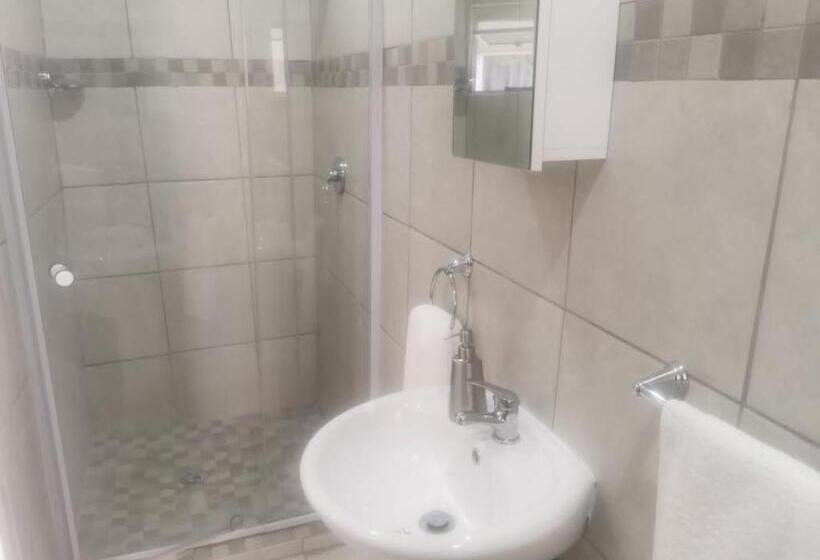 キングサイズベッドのスタンダードルーム, Comfort E Casa