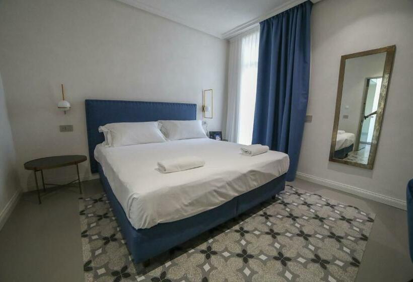 اتاق استاندارد, 20 Miglia Boutique