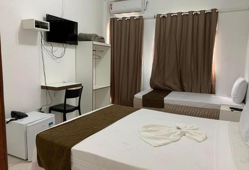 חדר סטנדרט לשלושה, Alelos