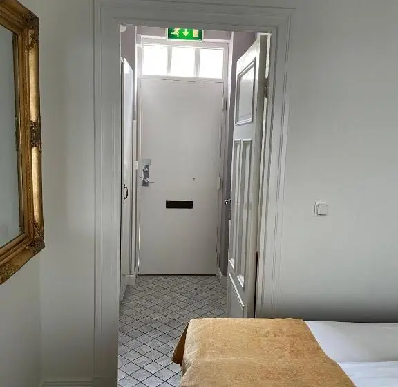 اتاق استاندارد یک نفره, Börsen Annex