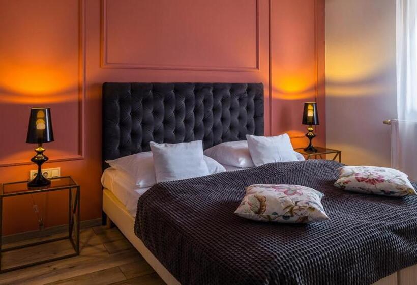 スタンダードルーム, Neptun Badacsony