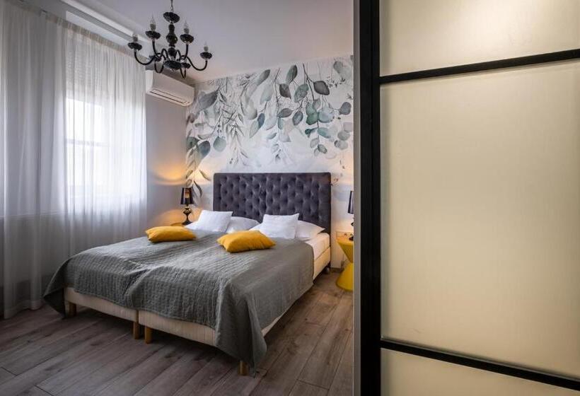 スタンダードルーム, Neptun Badacsony