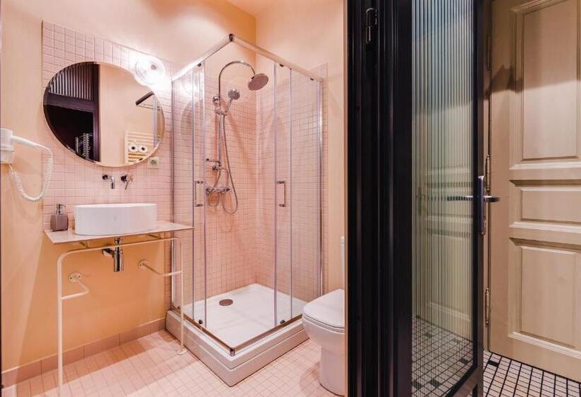 スタンダードルーム, Neptun Badacsony