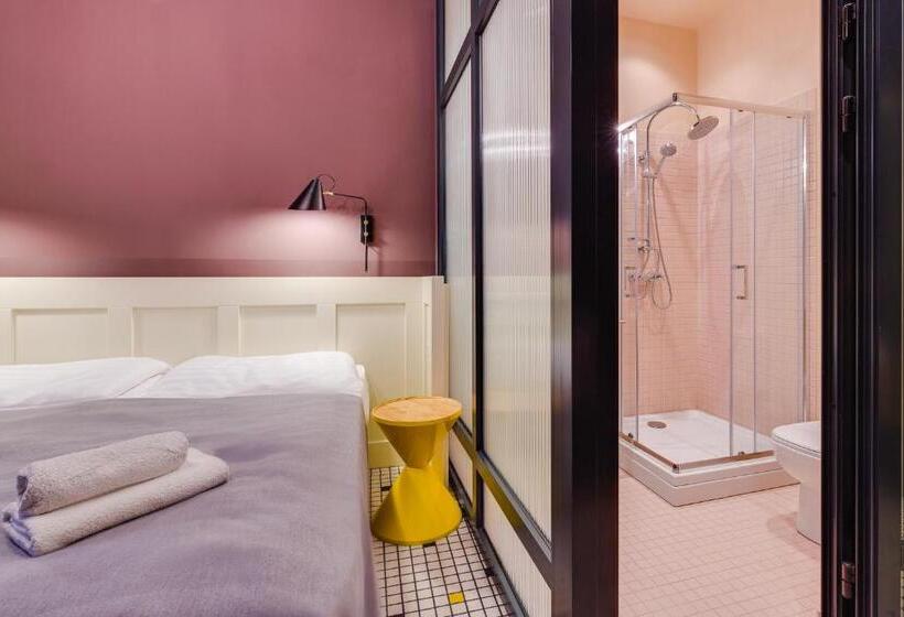 スタンダードルーム, Neptun Badacsony