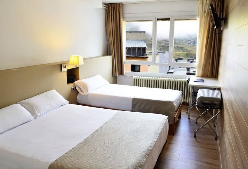 اتاق لوکس سه تخته, Terranova