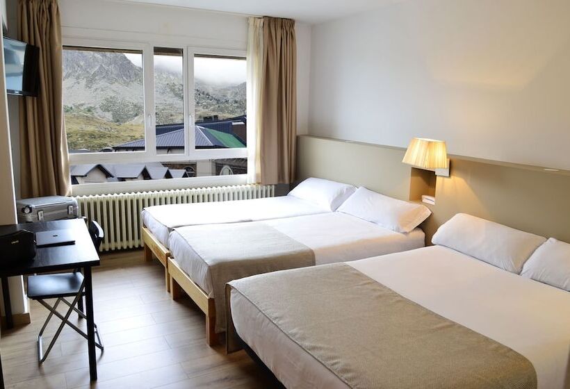 اتاق لوکس چهار تخته, Terranova