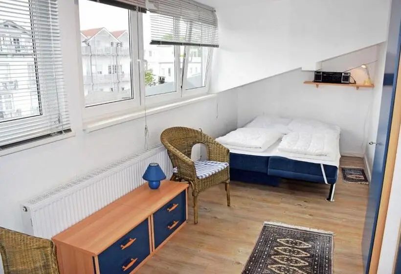 バルコニー付き１ベッドルームアパートメント, Ferienwohnungen Mit Seeblick Und Sauna