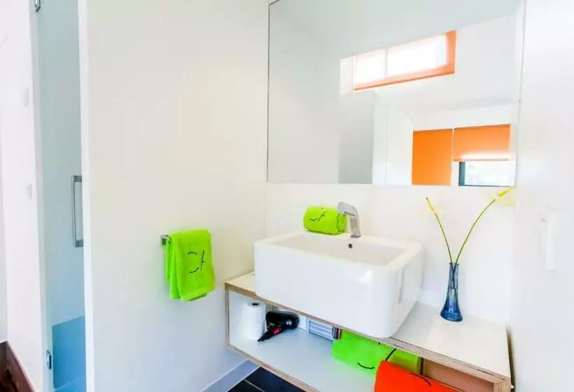 , Cosmo Apartments Sants
