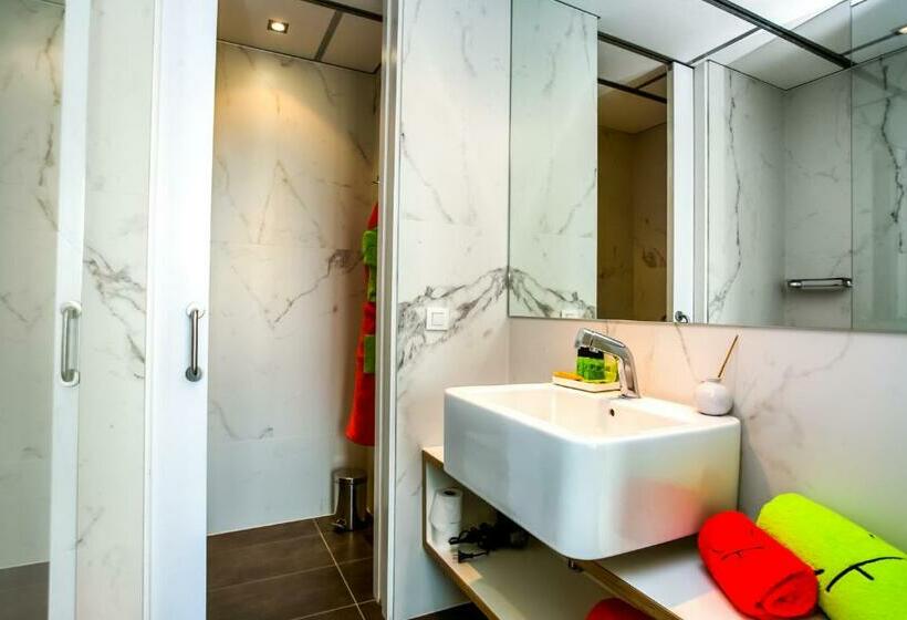 Люкс, Cosmo Apartments Sants