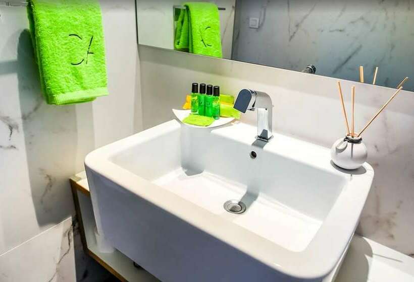 Апартаменты Superior 2 Спальни, Cosmo Apartments Sants