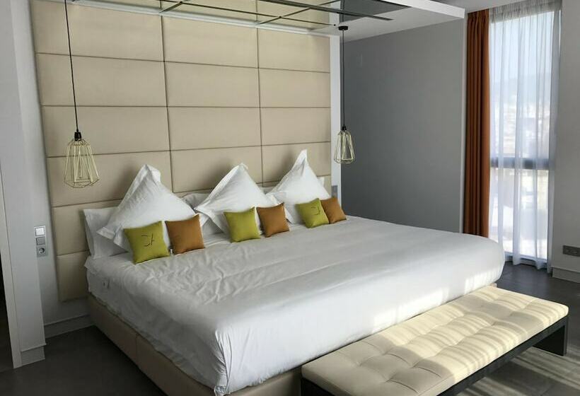 Пентхаус, Cosmo Apartments Sants