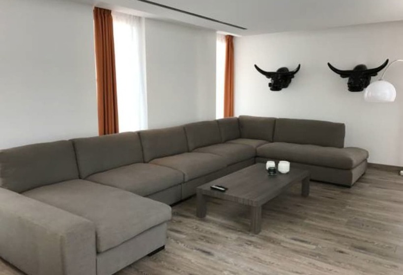 Пентхаус, Cosmo Apartments Sants