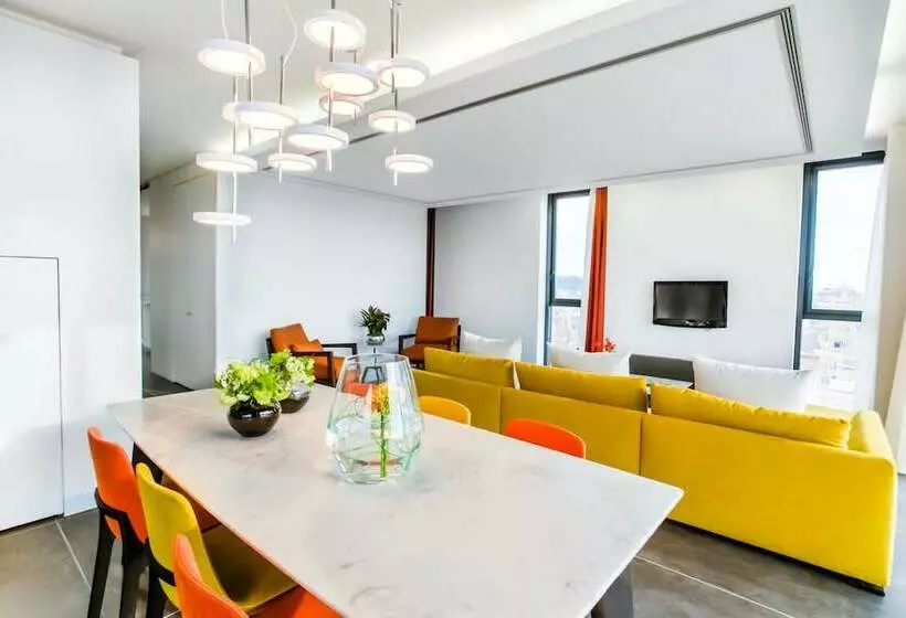 آپارتمان اجرایی 1 خوابه, Cosmo Apartments Sants