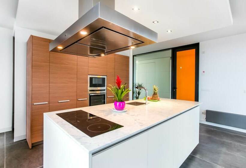 Апартаменты Executive 1 Спальня, Cosmo Apartments Sants