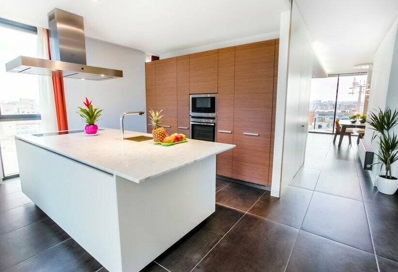Апартаменты Executive 1 Спальня, Cosmo Apartments Sants