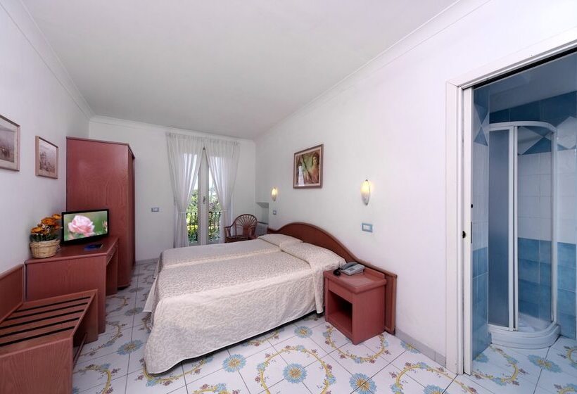 חדר סטנדרט לשלושה, Bellevue Benessere & Relax