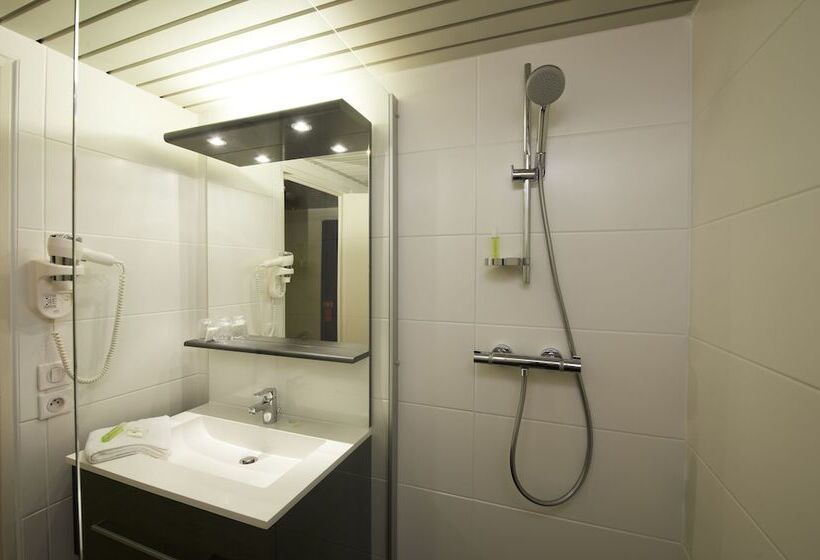 اتاق استاندارد, Brit Hotel Du Lac