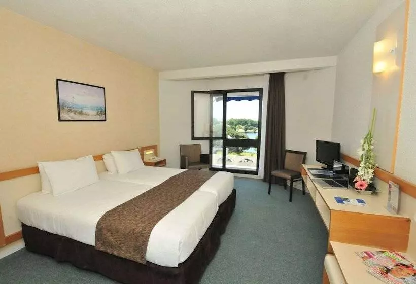 スタンダードルーム, Brit Hotel Du Lac
