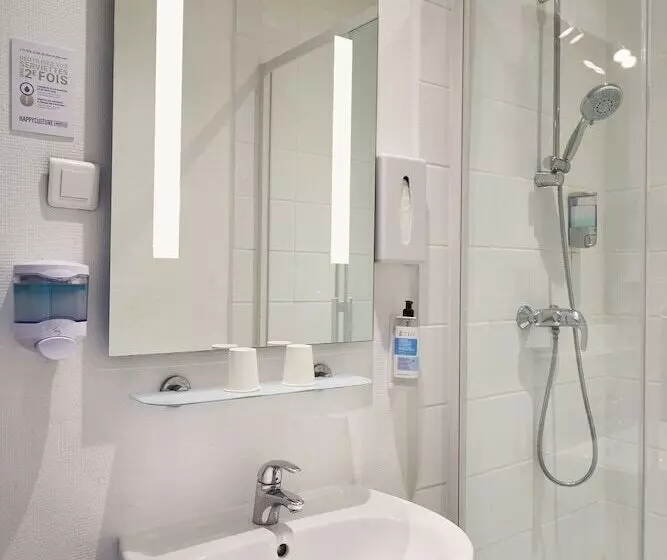 اتاق استاندارد یک نفره, Hôtel Bordeaux Clémenceau By Happyculture