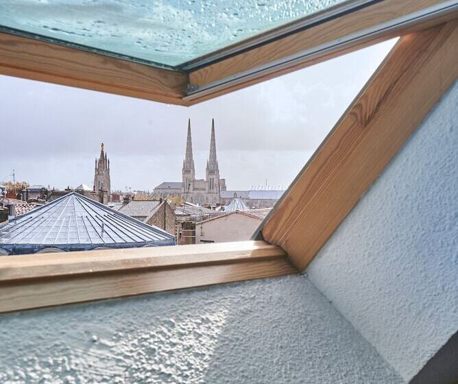 اتاق استاندارد سه نفره, Hôtel Bordeaux Clémenceau By Happyculture