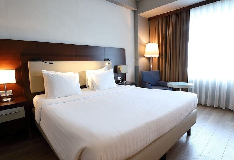デラックスルーム, Delta Hotels Istanbul West