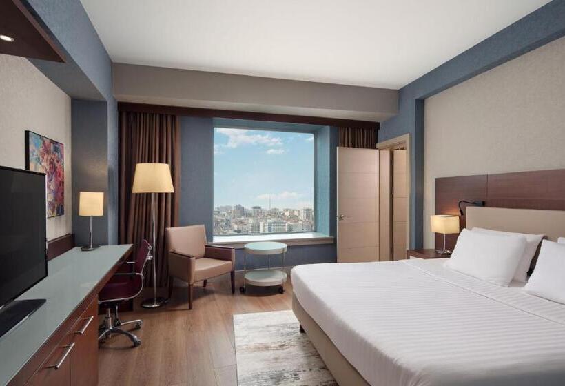キングサイズベッドのデラックスルーム, Delta Hotels Istanbul West