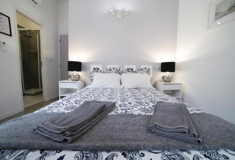 Quarto Estandar, Guest House Triunfo