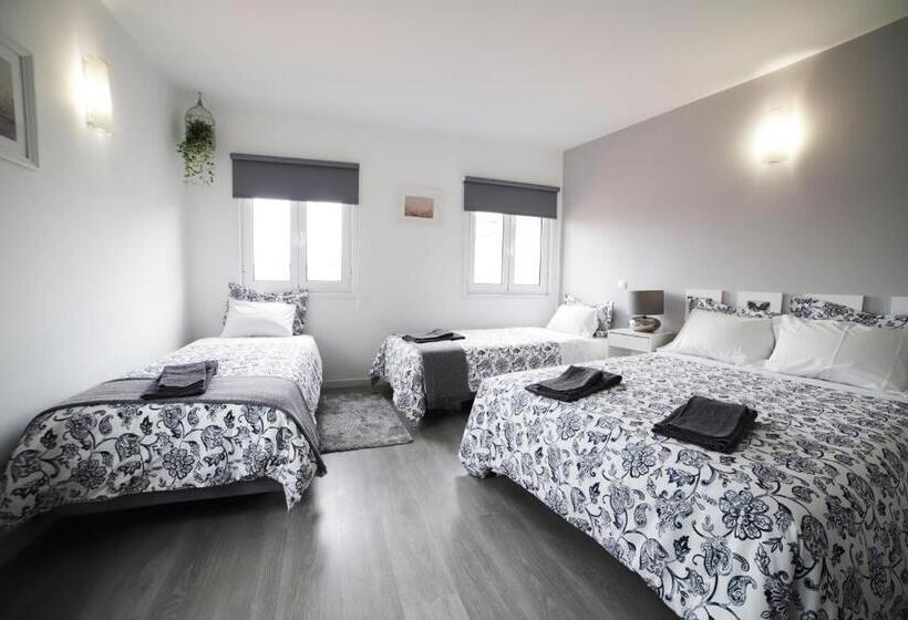 اتاق کلاسیک چهارنفره, Guest House Triunfo