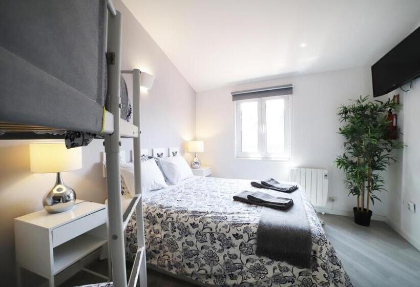 اتاق خانوادگی, Guest House Triunfo