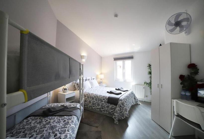 اتاق خانوادگی, Guest House Triunfo