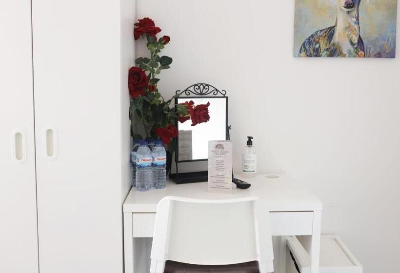Quarto Familiar, Guest House Triunfo