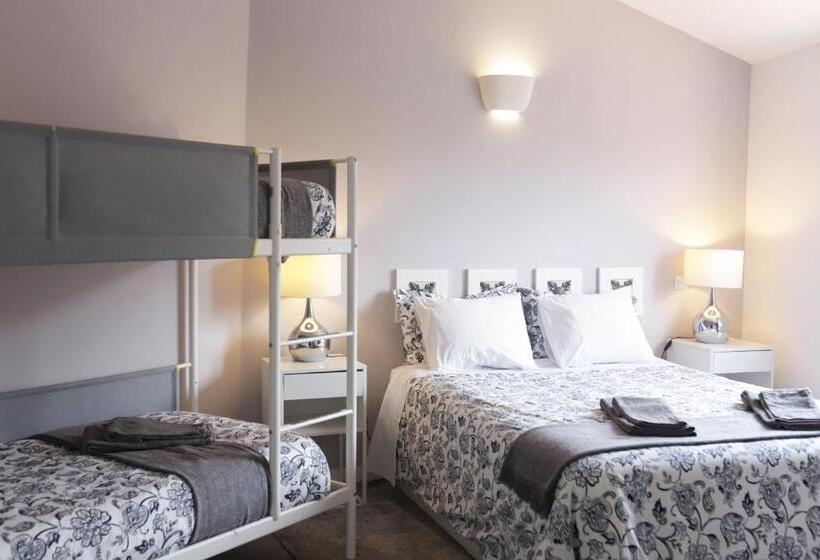 اتاق خانوادگی, Guest House Triunfo