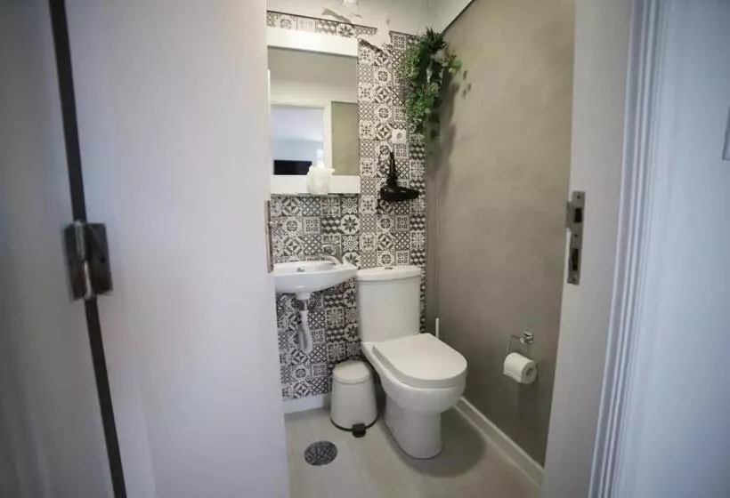اتاق استاندارد یک نفره, Guest House Triunfo