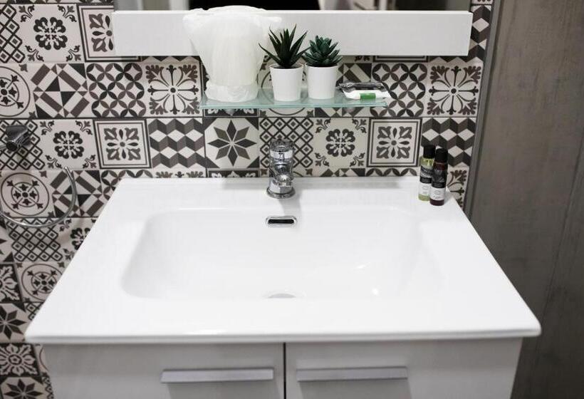 اتاق استاندارد اینتریور, Guest House Triunfo