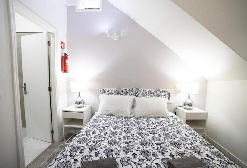 Quarto Estandar Interior, Guest House Triunfo