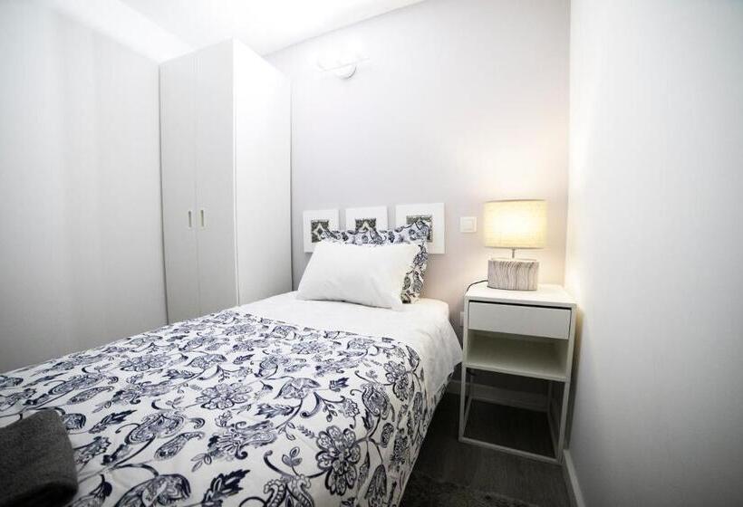 اتاق اینتریور یک تخته, Guest House Triunfo