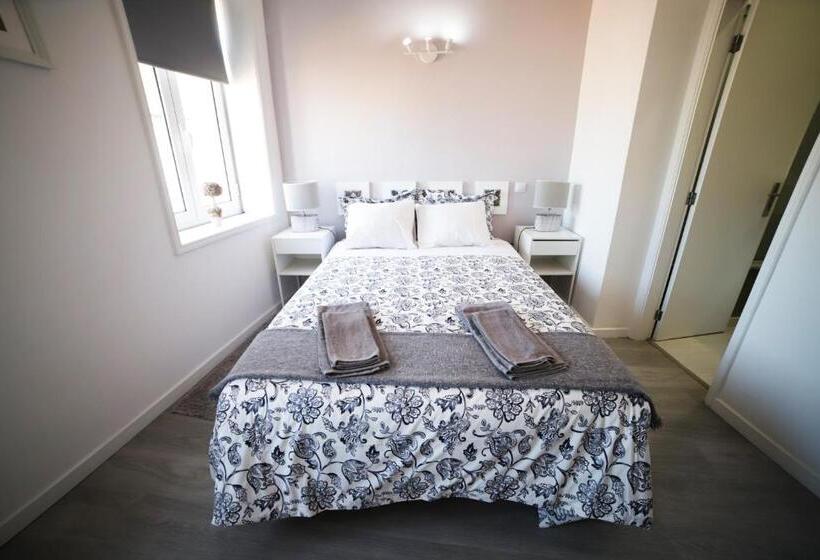 اتاق استاندارد, Guest House Triunfo