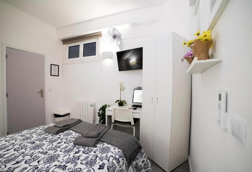 اتاق استاندارد اینتریور, Guest House Triunfo