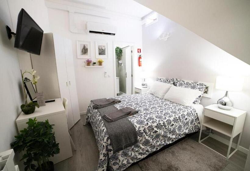 اتاق استاندارد اینتریور, Guest House Triunfo