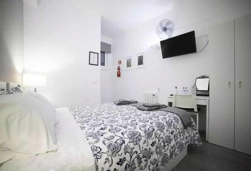 اتاق استاندارد اینتریور, Guest House Triunfo