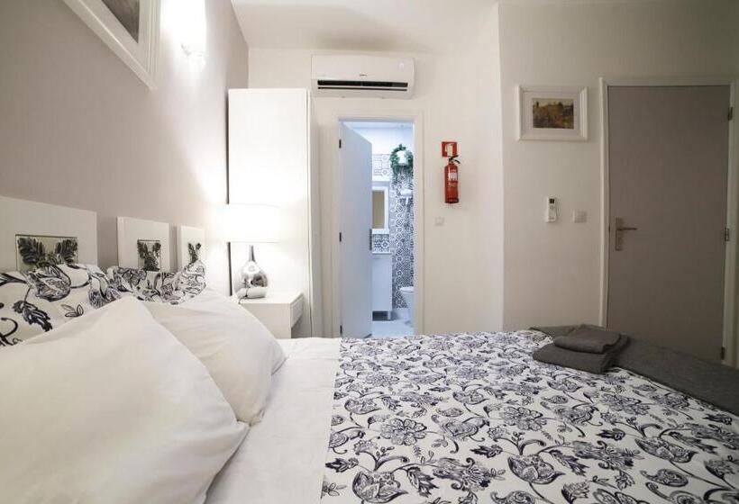 اتاق استاندارد اینتریور, Guest House Triunfo