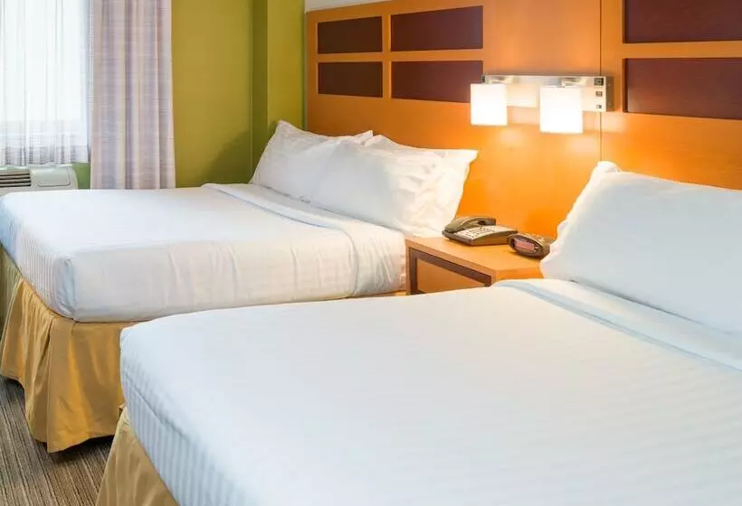 Standard-huone 2 Parivuodetta, Holiday Inn Express Times Square, An Ihg