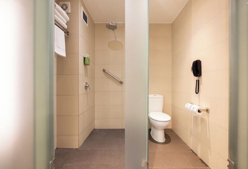 חדר סטנדרט, Holiday Inn Santiago   Airport Terminal, An Ihg