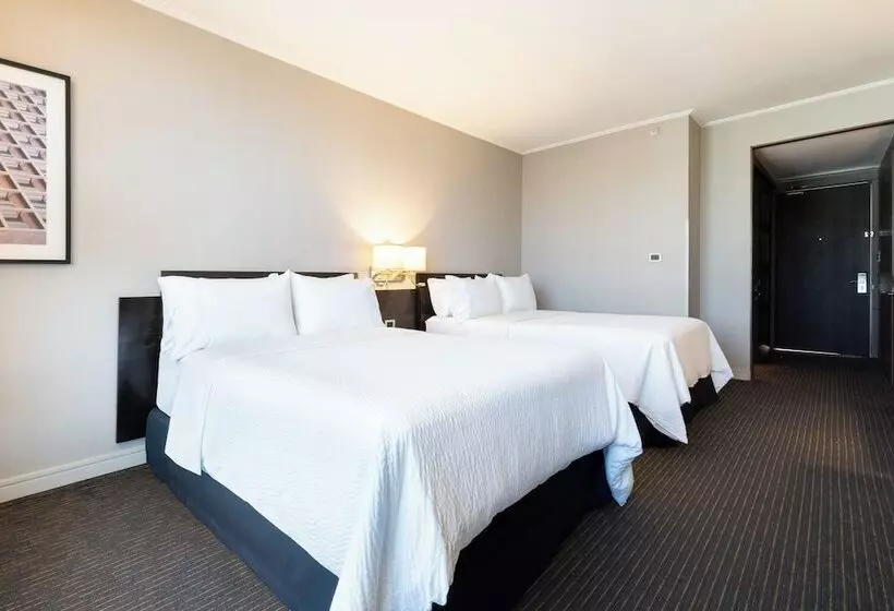 اتاق استاندارد با 2 تخت دوبل, Holiday Inn Santiago   Airport Terminal, An Ihg