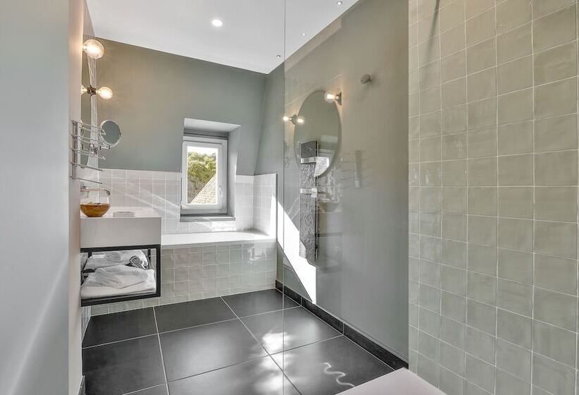 Номер Стандарт, Le Pont De L Ouysse