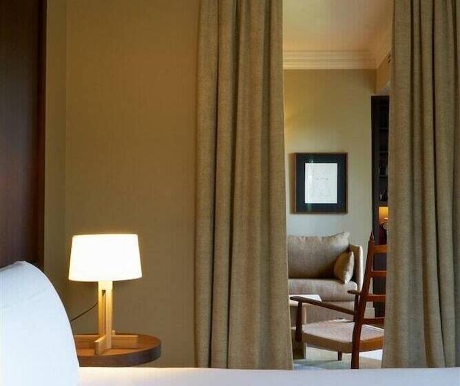 جناح جونيور, Les Sources De Caudalie