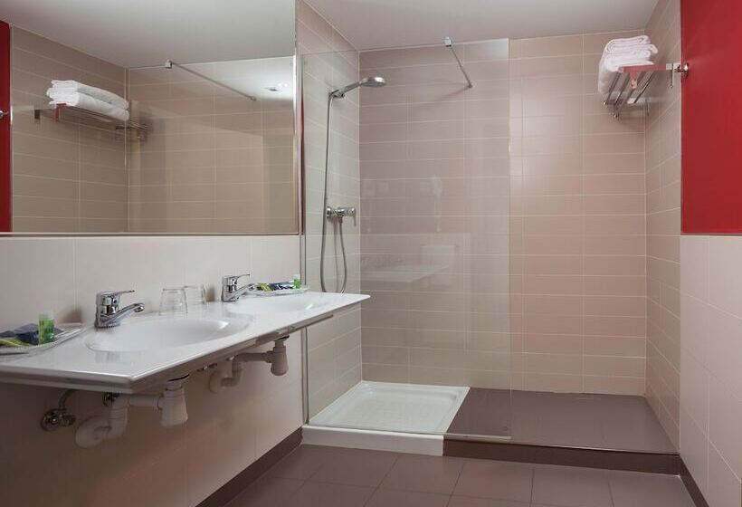 חדר סטנדרט, Naval Sestao