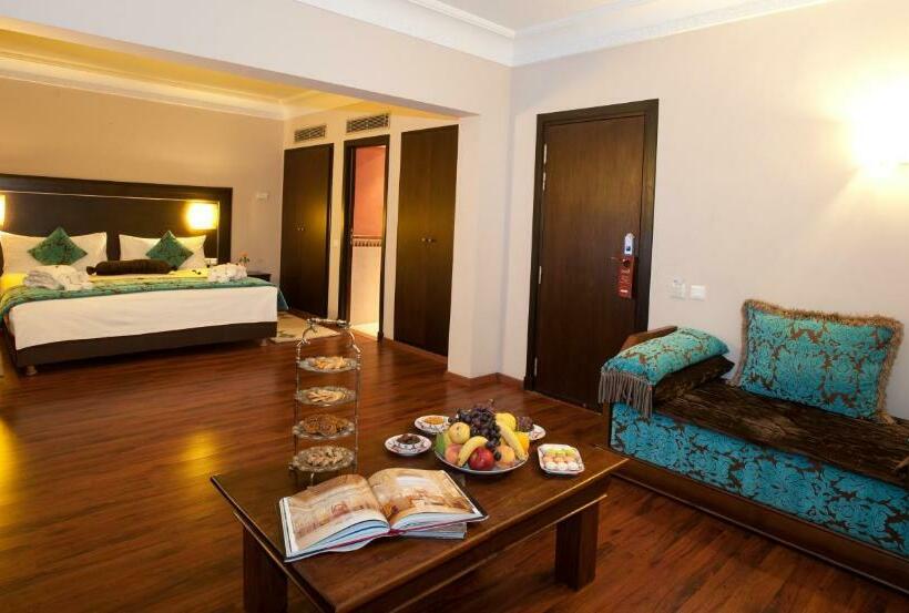 Suite Junior, Palm Plaza Hôtel & Spa